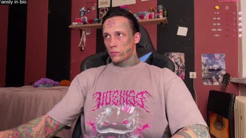 Tommy and Katana online show from January 4, 5:58 pm