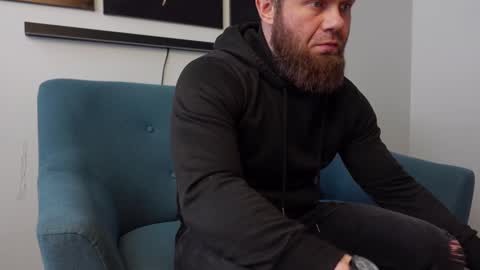  tommy burnzzz  online show from February 12, 8:49 am