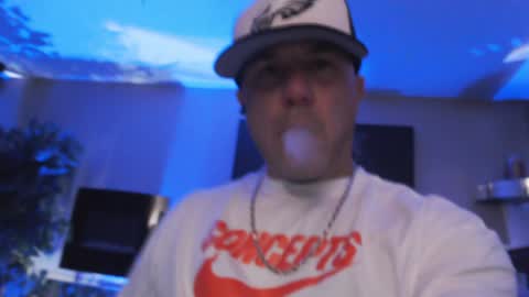 Tommy online show from December 21, 12:09 am