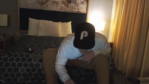 Tommy online show from December 17, 11:05 pm