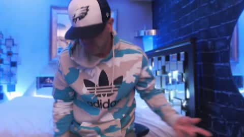 Tommy online show from October 2, 11:14 am