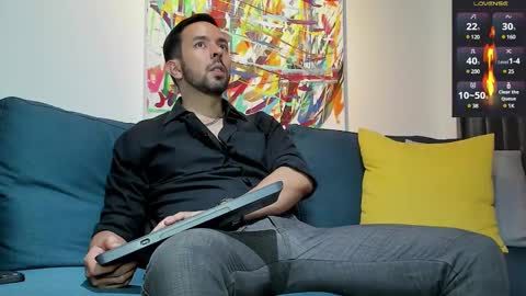 tommy_raym0ndg online show from February 12, 8:18 pm