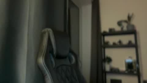 Thomas Fit online show from January 5, 8:56 pm