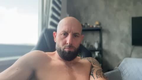 Thomas Fit online show from July 13, 7:43 am