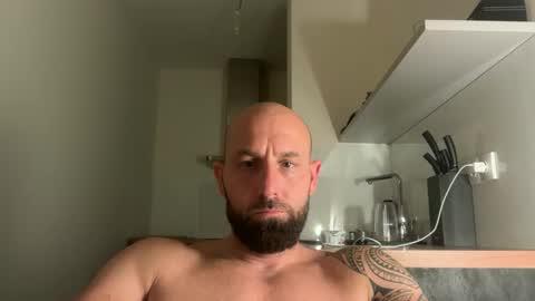 Thomas Fit online show from September 11, 7:13 pm