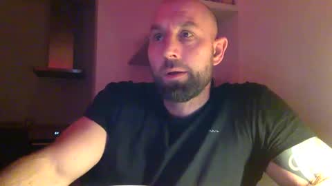 Thomas Fit online show from February 6, 7:07 pm