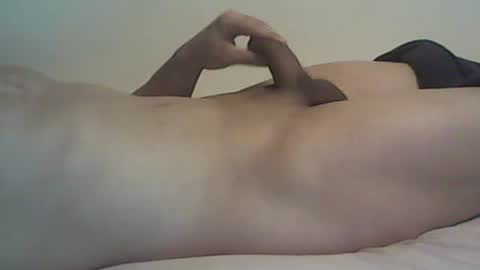 mixedracemale online show from December 13, 8:26 pm