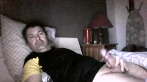 Snapshot of tonio358965 chatting on February 18, 7:10 am tonio358965 online show from February 18, 7:10 am