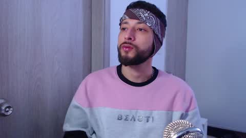 Tony Ribas. online show from January 30, 9:14 pm