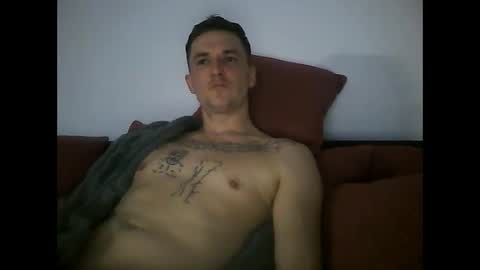 tonystrawberry online show from March 13, 11:33 pm