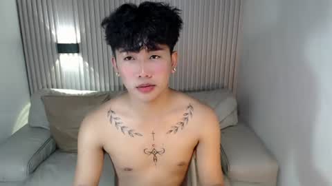 totalbabe1x online show from July 28, 5:45 pm