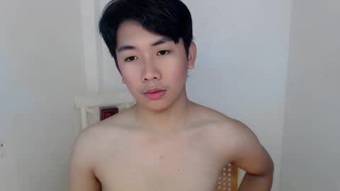 Snapshot of totalbabe1x chatting on March 8, 10:50 am totalbabe1x online show from March 8, 10:50 am