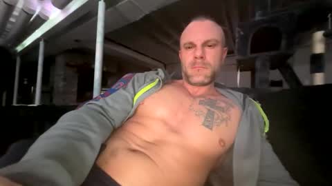 totalrecall1717 online show from February 1, 5:06 am