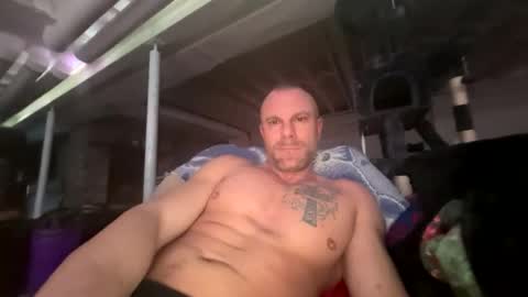 totalrecall1717 online show from February 16, 3:26 am