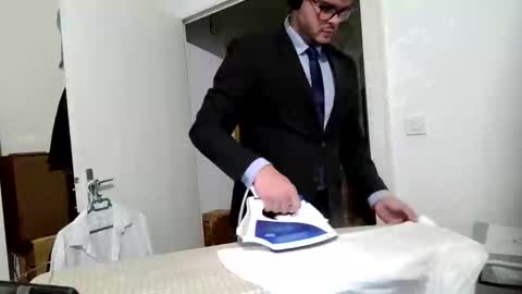 Iron Bro online show from December 2, 12:47 am