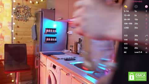 Paul online show from December 6, 6:15 am