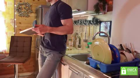 Paul online show from February 26, 11:09 am