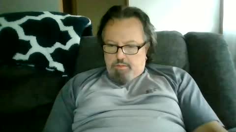 Snapshot of touchit9923 chatting on September 23, 2:38 pm jim online show from September 23, 2:38 pm