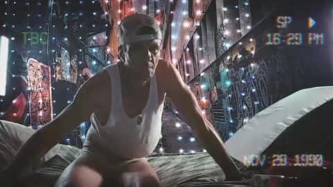 Ethan Nash online show from January 5, 1:03 am