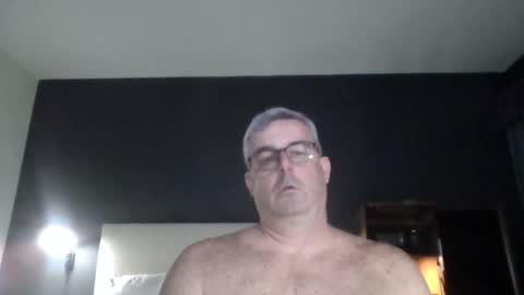 Travelingman53 online show from March 6, 1:48 am