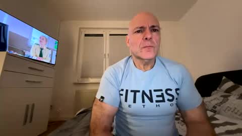 Thorcci online show from December 25, 5:26 pm