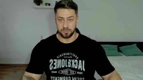 Trent online show from December 9, 11:26 am