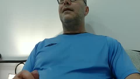 trevido4u online show from April 5, 2:08 am