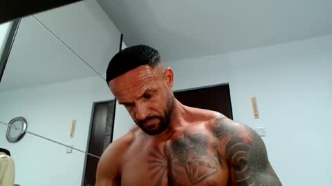 tridentmuscles online show from November 10, 11:09 pm