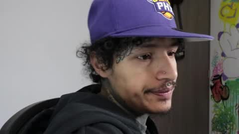 - trieone online show from March 30, 3:57 pm