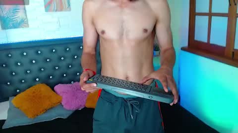 triibilin online show from January 10, 7:50 pm