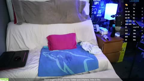 Trojon Snow and the Stark Nakeds online show from January 2, 9:07 pm