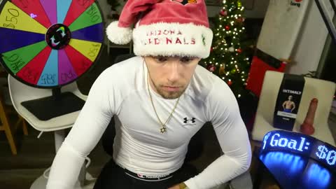 Snapshot of troy_greenxo chatting on December 26, 3:38 am Troy Green online show from December 26, 3:38 am