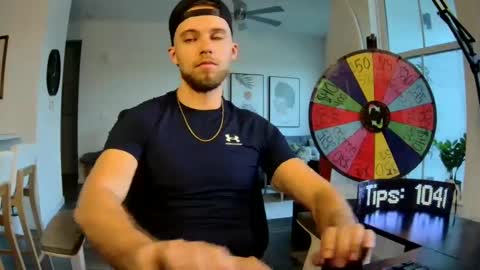 Snapshot of troy_greenxo chatting on September 20, 9:15 pm Troy Green online show from September 20, 9:15 pm