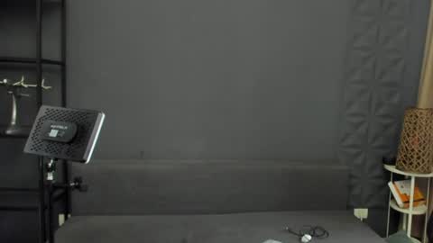 TroyWade online show from June 15, 4:26 am