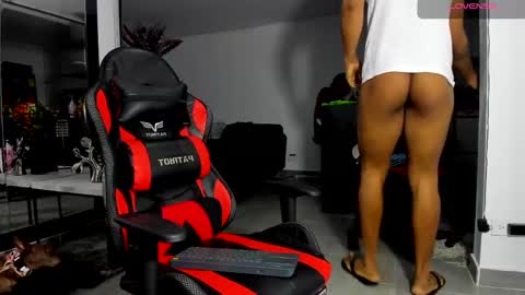 Troy wesly online show from January 1, 12:00 pm