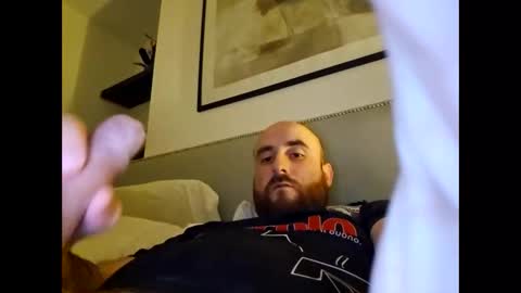 ttrooney online show from March 3, 1:46 am