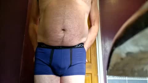 tubsy6868 online show from November 3, 12:41 pm