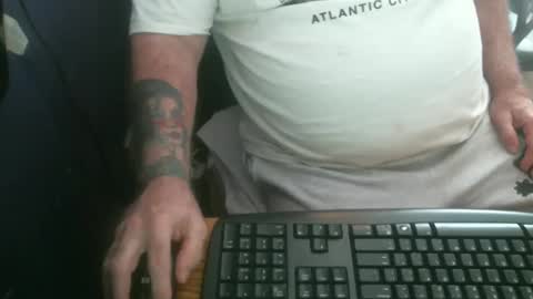 turtleman333 online show from February 18, 5:11 pm