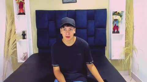 samu online show from September 25, 11:53 am