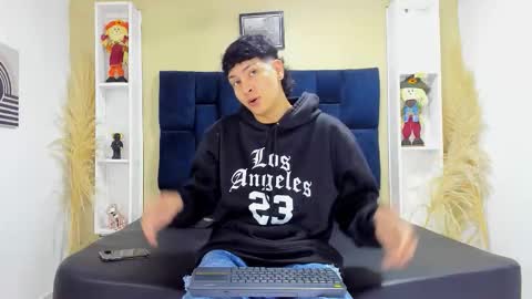 samu online show from September 21, 11:21 am