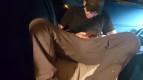 Snapshot of twistedblizzy chatting on January 6, 8:18 pm TwistedBlizzy online show from January 6, 8:18 pm