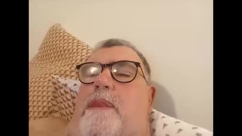 twohats2810 online show from February 20, 7:15 pm