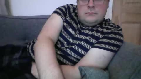 txackep1 online show from September 13, 3:18 am