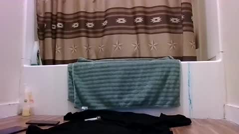 txbigd131369 online show from June 14, 9:33 am