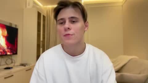 tyler_garrner online show from October 29, 2:31 pm