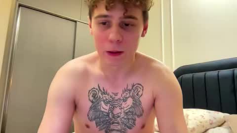 tyler_garrner online show from February 7, 5:07 pm