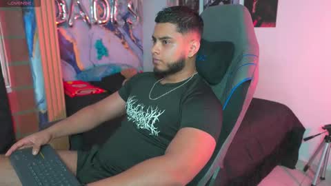 Tyler online show from March 25, 10:03 pm