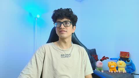   online show from December 2, 5:54 am