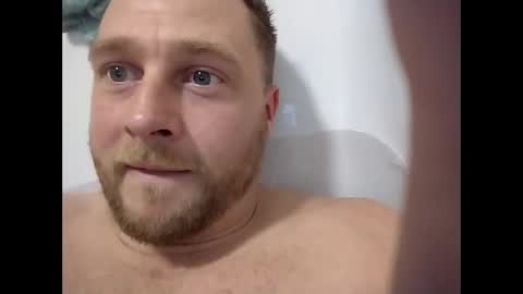 tyreking online show from November 6, 10:35 pm