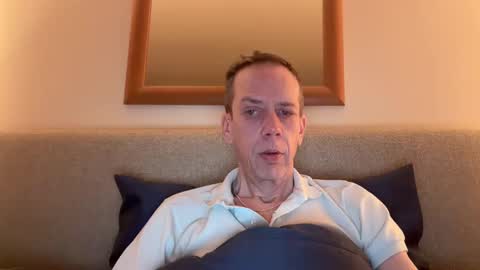 Snapshot of tyronev70 chatting on March 7, 9:18 am Ty online show from March 7, 9:18 am